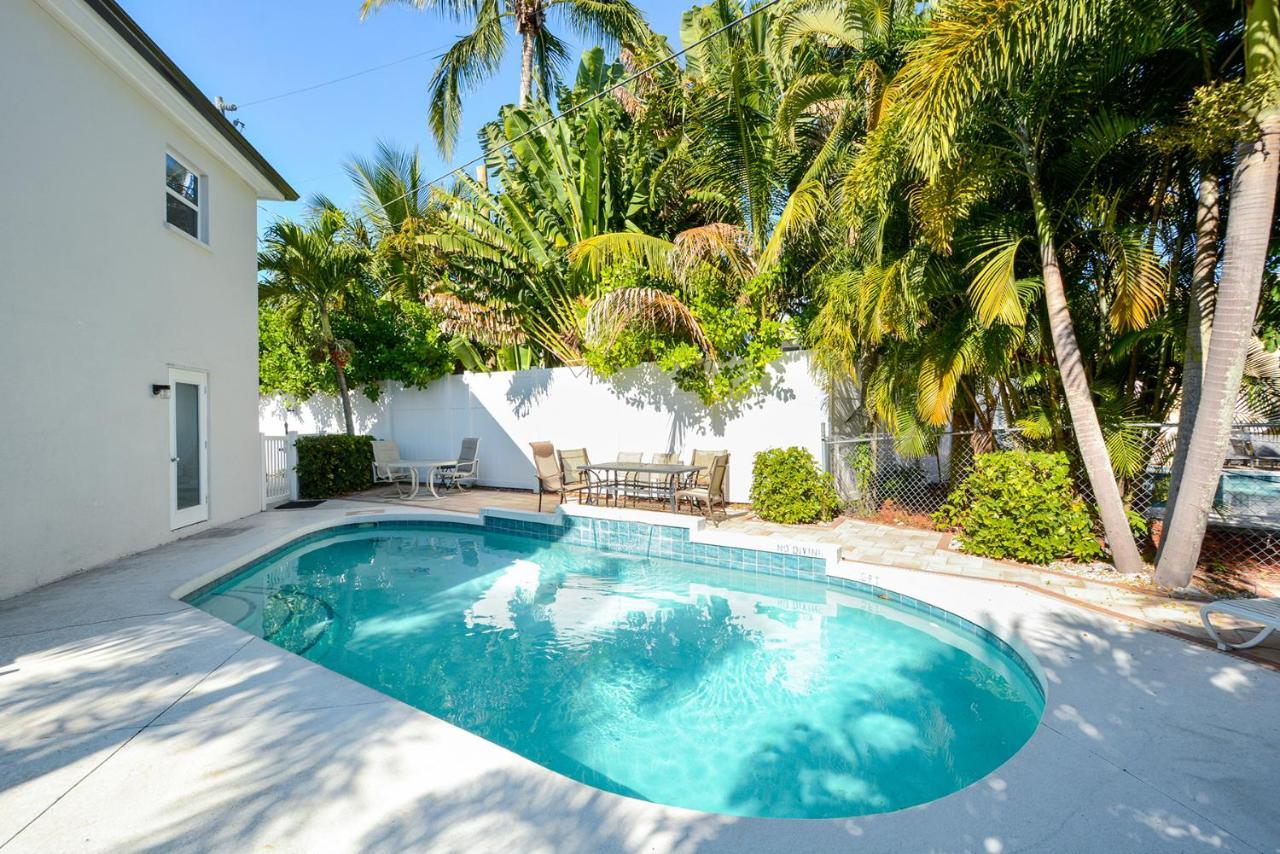 Canal 315 - Right In Siesta Key Village! Bagian luar foto