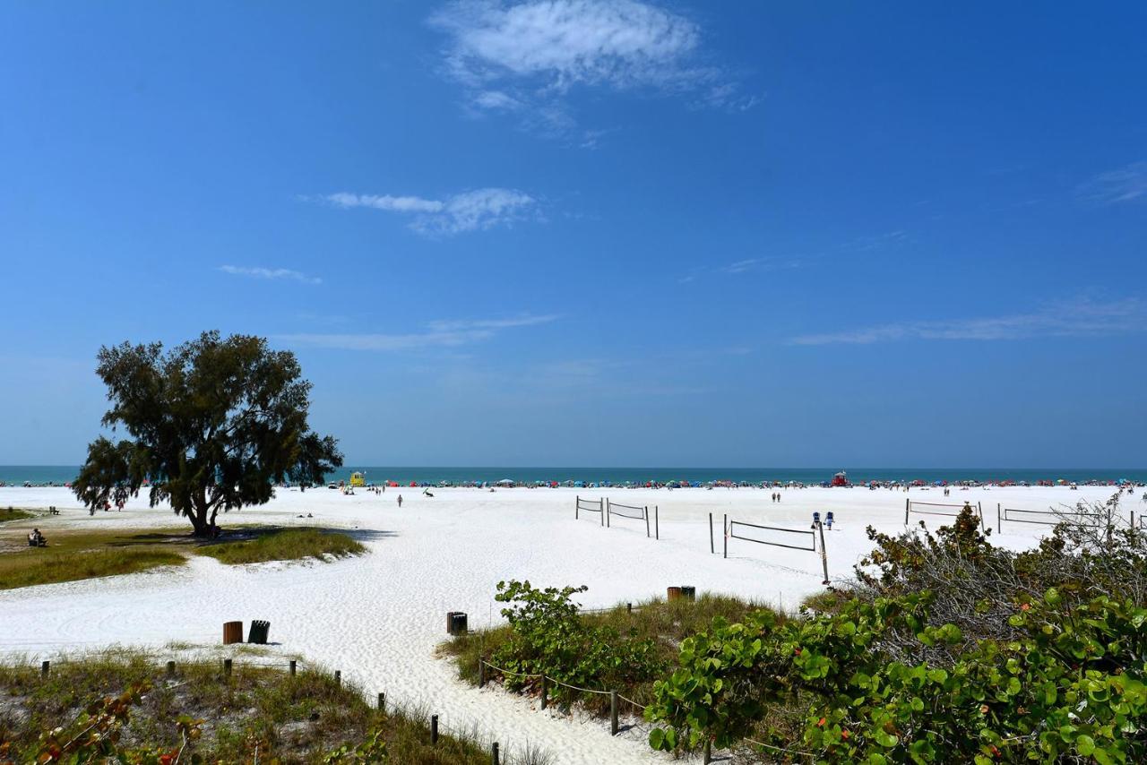 Canal 315 - Right In Siesta Key Village! Bagian luar foto